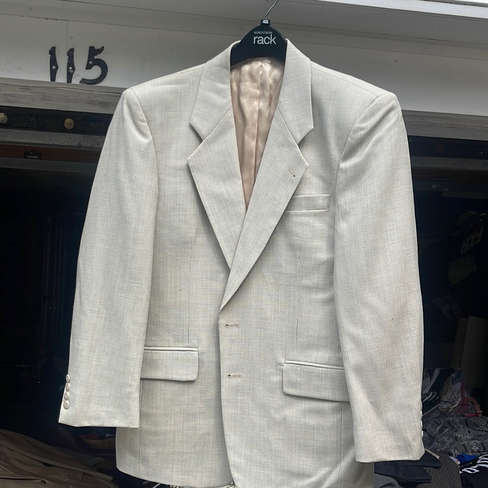 Jacket - Picture 1 of 4